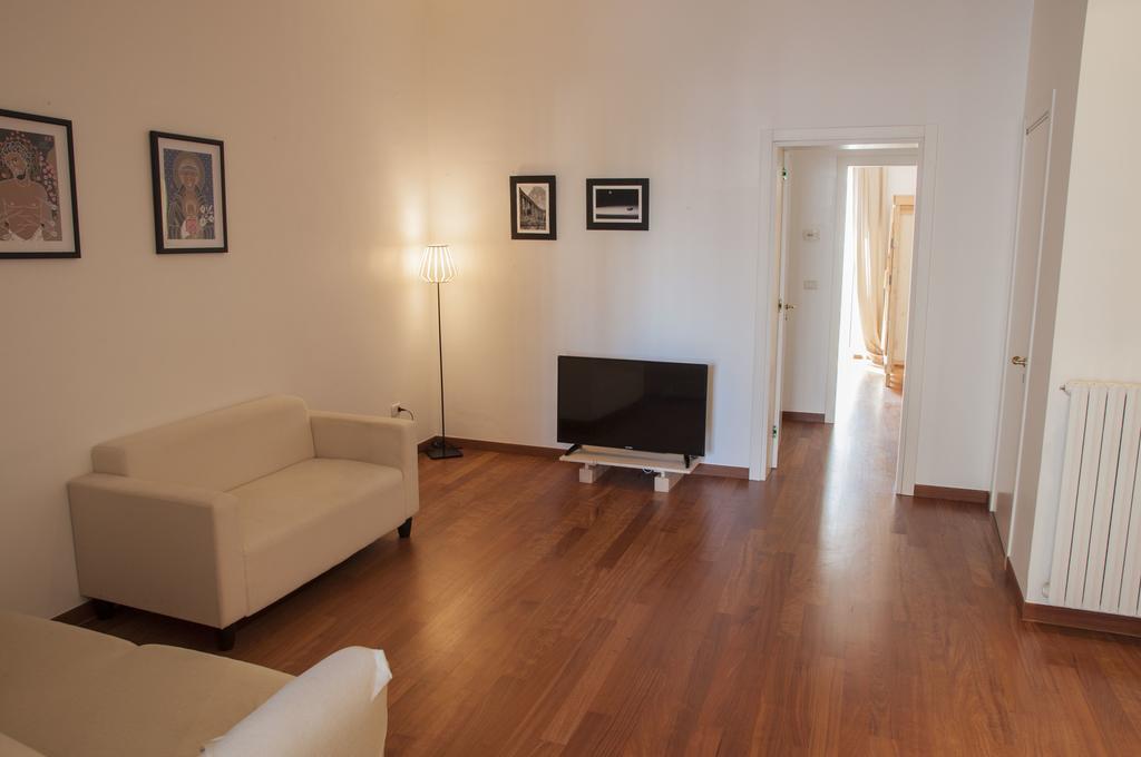 Manzoni House Apartment บารี ภายนอก รูปภาพ