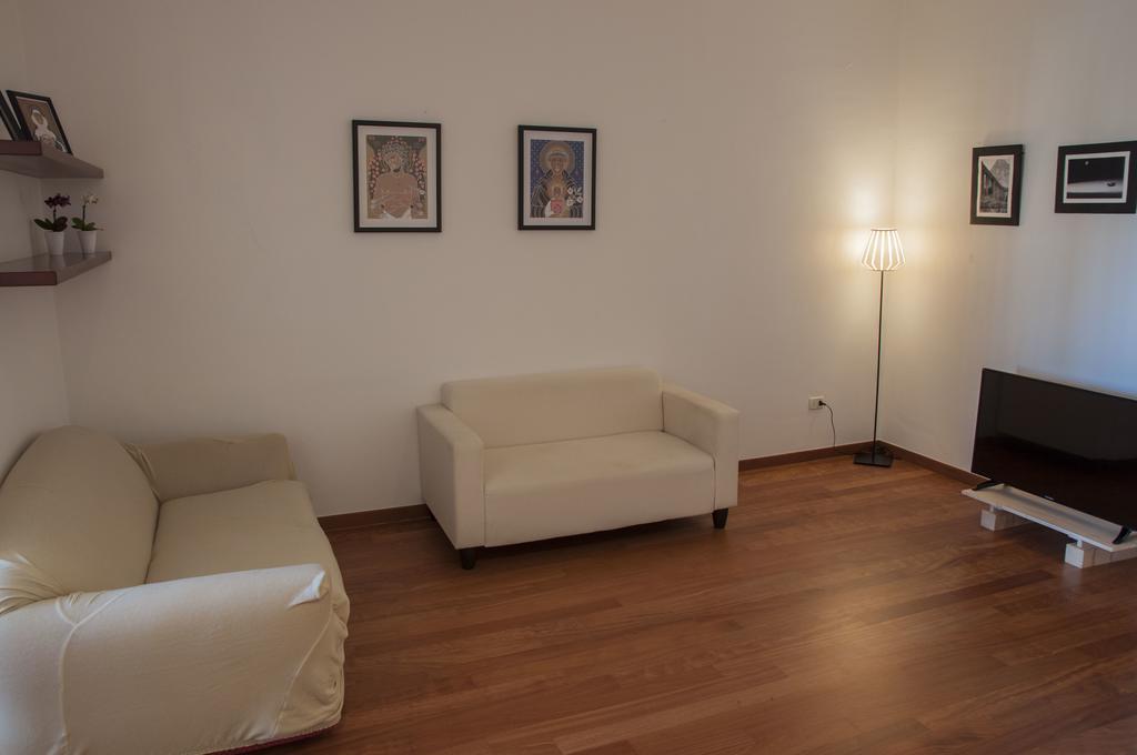 Manzoni House Apartment บารี ภายนอก รูปภาพ